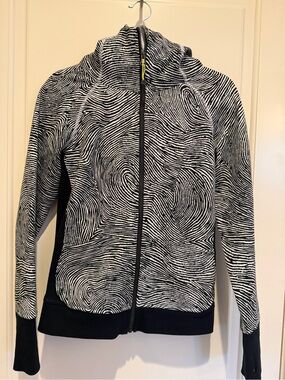 lululemon athletica Black and White Patterned Full-Zip Jacket